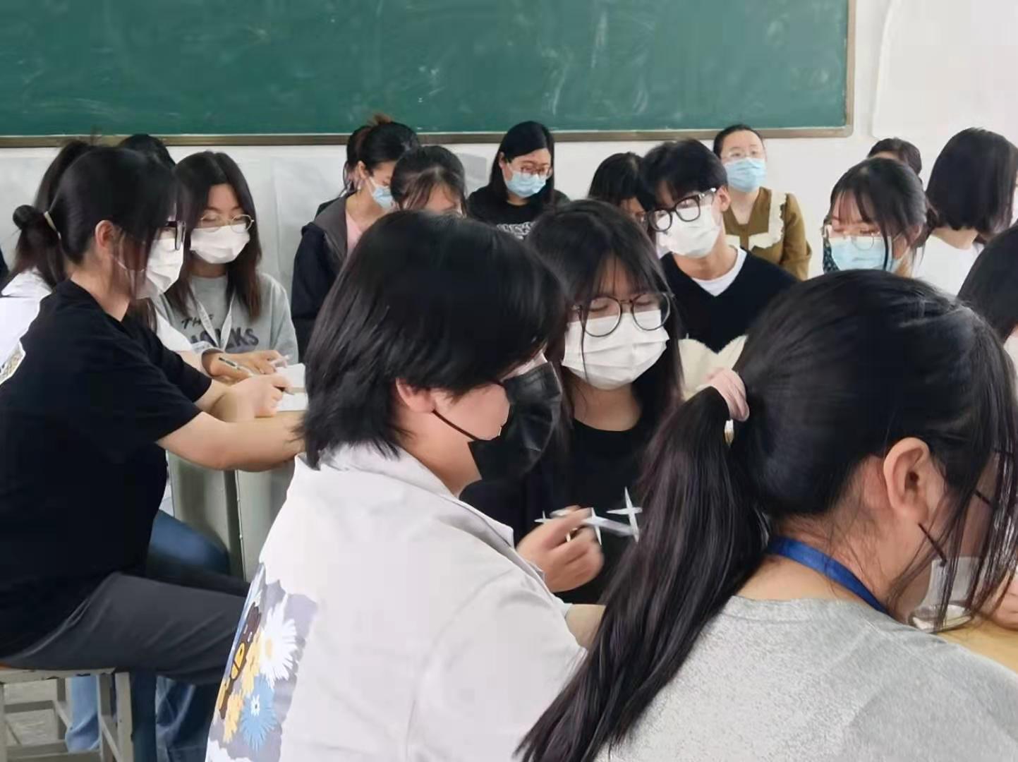 说明: E:\xjx\网站\活力课堂展示\微信图片_20220525200214.jpg